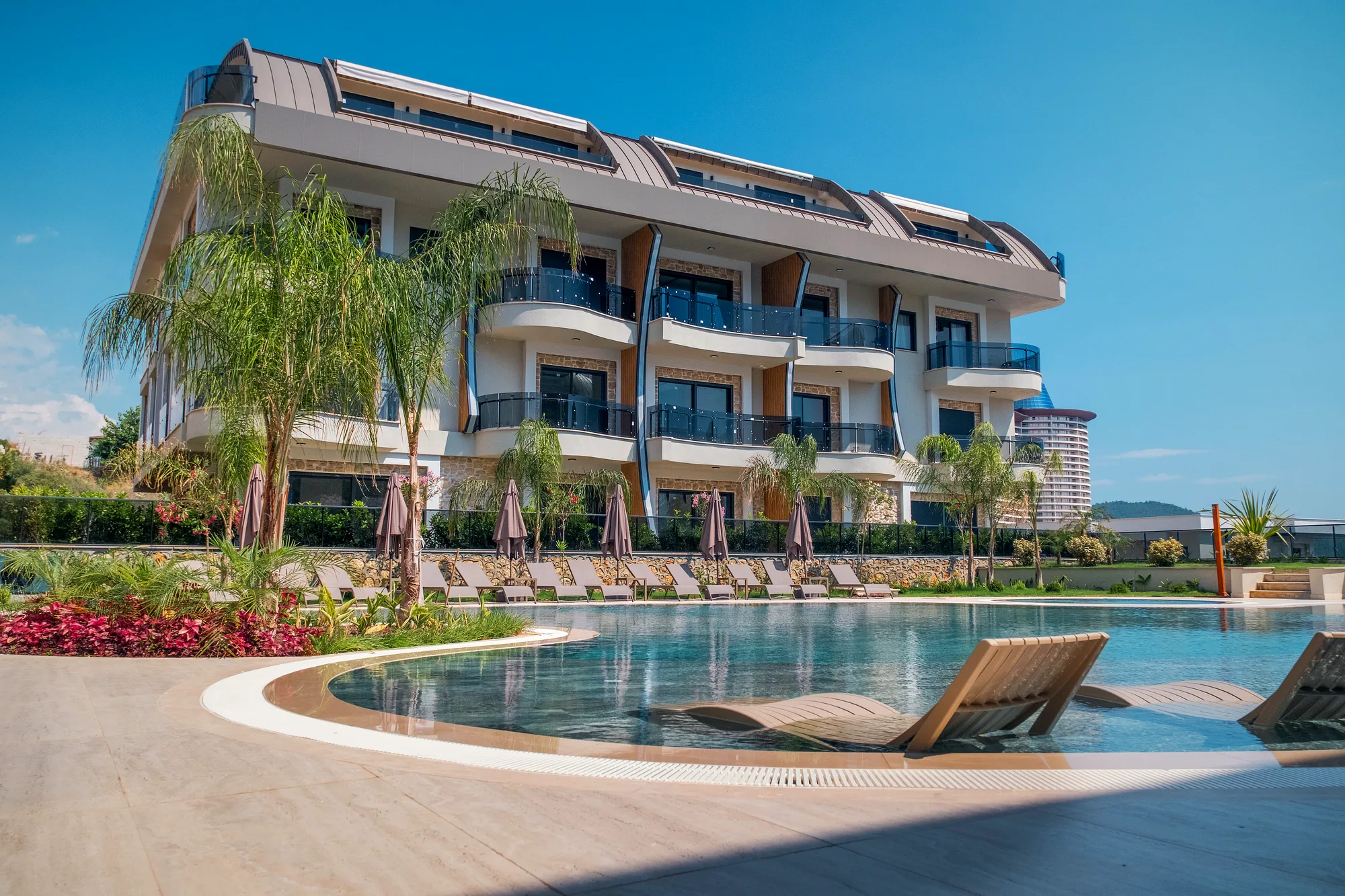 Torus Silence — bahçe ve havuz alanıyla dış mekân, Kargıcak, Alanya